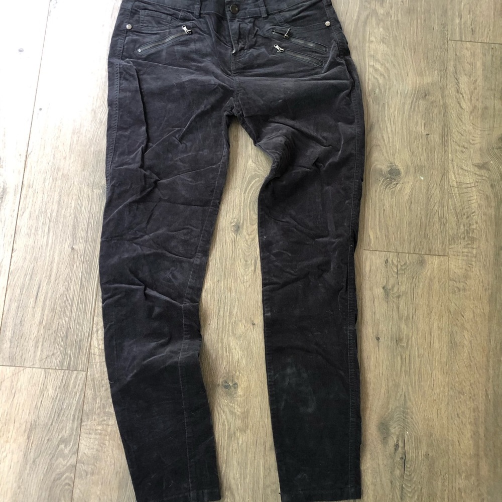 New York and Company Pants